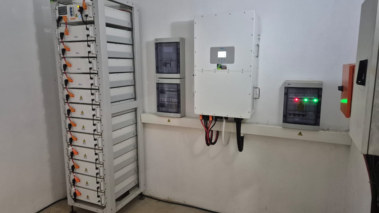 Agricultural battery storage installation